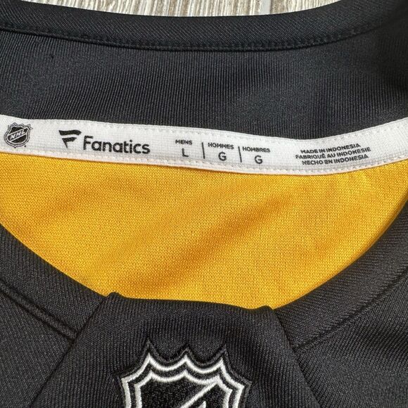 Boston Bruins Jersey Men’s L Black Fanatics Breakaway Lace Up NHL Hockey NWT - Picture 5 of 12